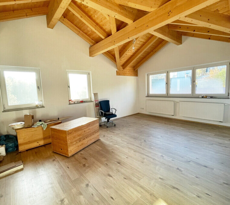 Wunderschöne 3-Zimmer-Wohnung mit Garage und EBK in Waldkirchen