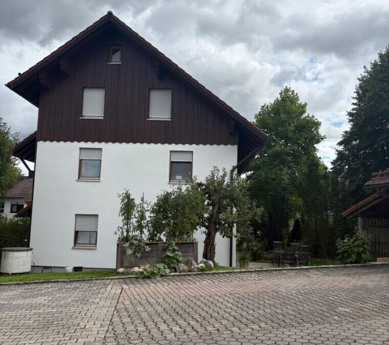Reserviert: Gepflegtes Mehrfamilienhaus in Mallerdorfs-Pfaffenberg